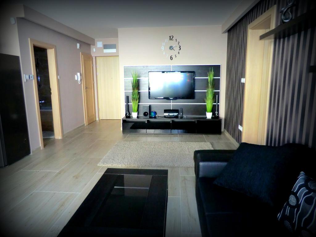 Villapark Pleasure Apartment Balatonfured Room photo