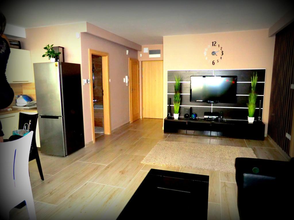 Villapark Pleasure Apartment Balatonfured Room photo